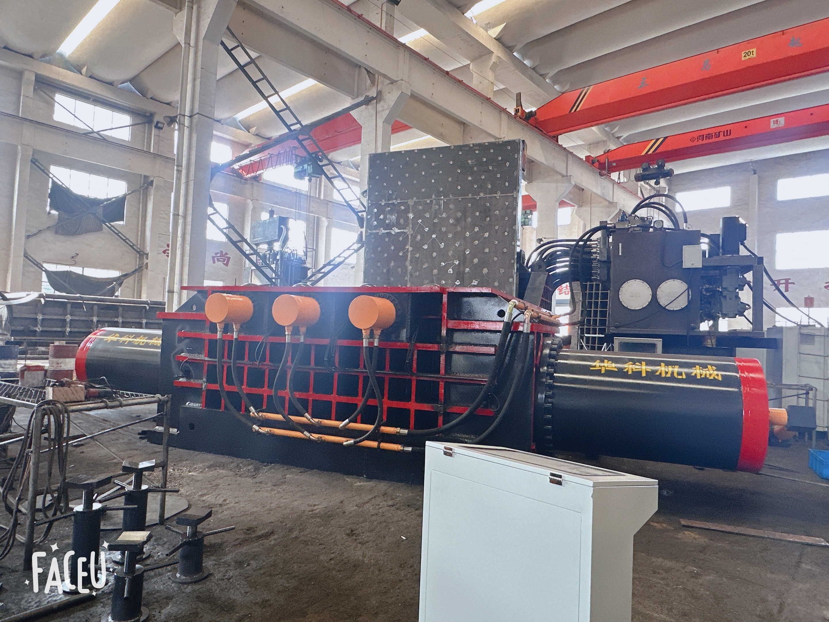 Τελευταία εταιρικά blogs για Γιατί η αυτοματοποίηση διπλού κυλίνδρου μάστορα έχει σημασία στην βαρέως τύπου συμπίεση σκραπ