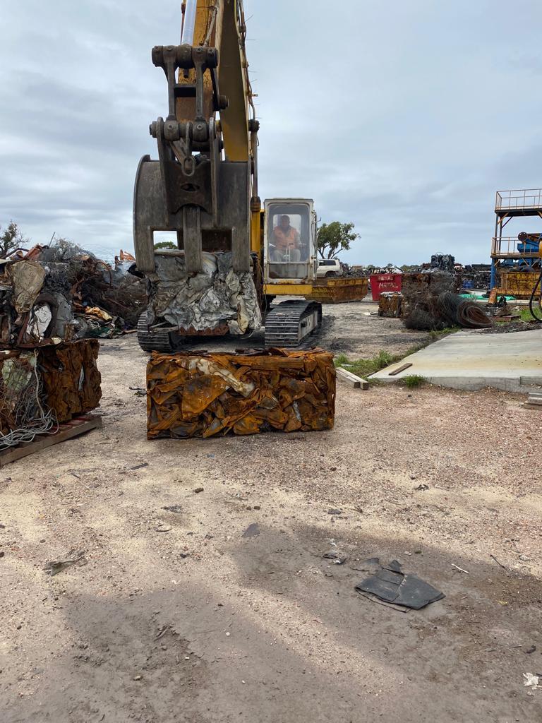 Τελευταία εταιρικά blogs για How to Select Bale Size for Easier Scrap Storage, Loading and Furnace Charging